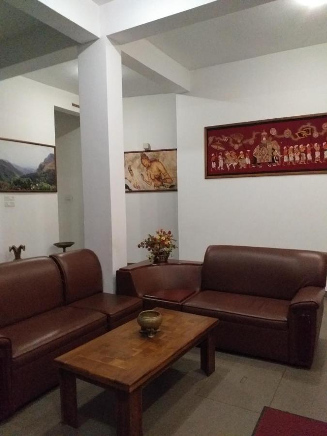 De Mansion Hotels Katugastota Ngoại thất bức ảnh